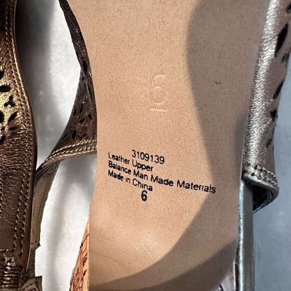 Audrey Brooke Womens Metallic Bronze Slingback Open Toe Heels Pump Floral Cutout - Picture 6 of 8